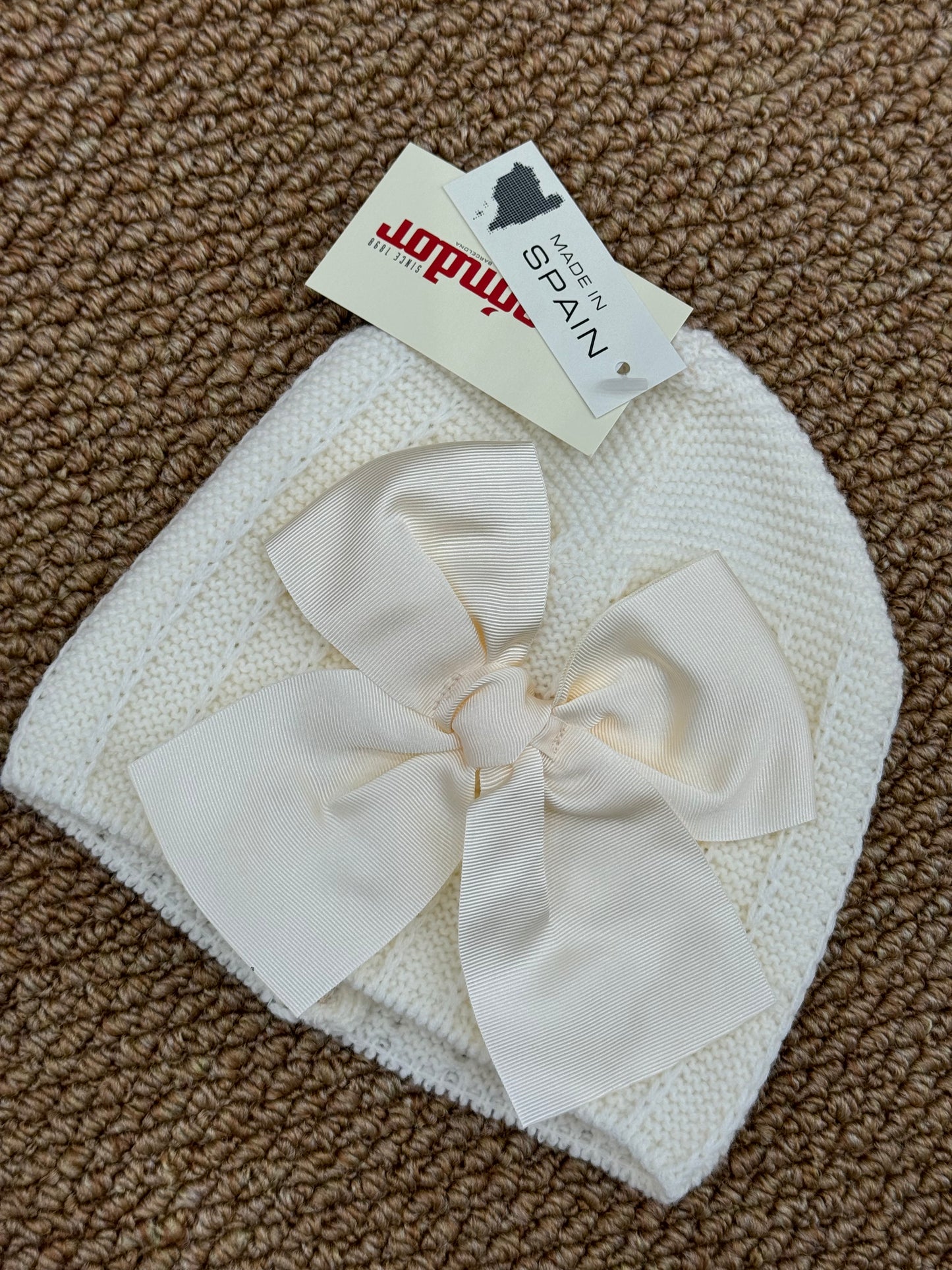 Cappello cuffia maxi fiocco