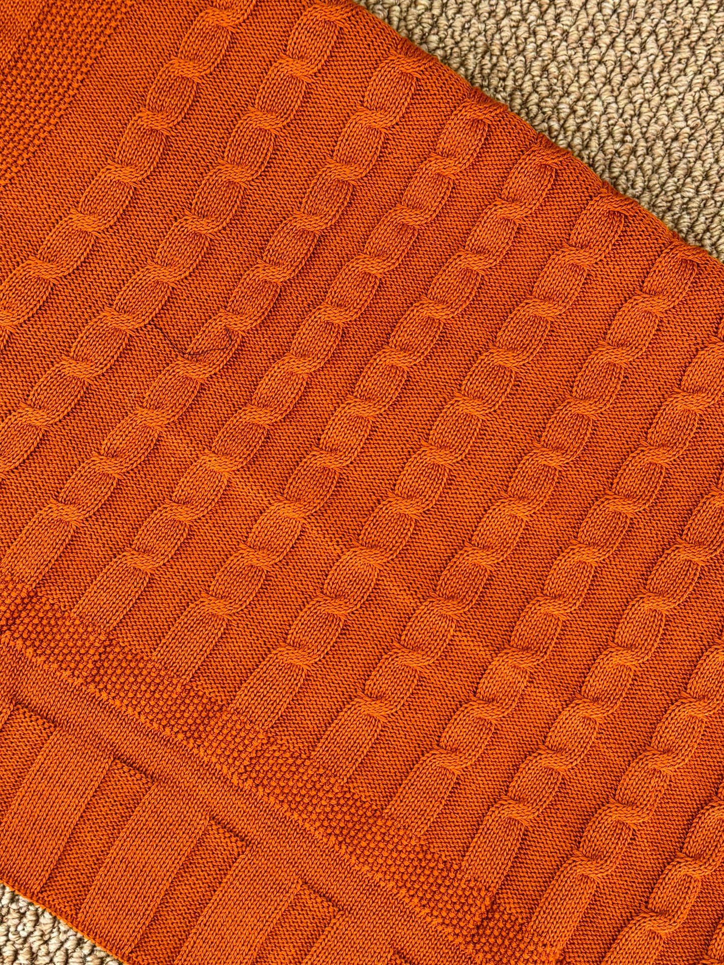 Scialle ruggine treccia