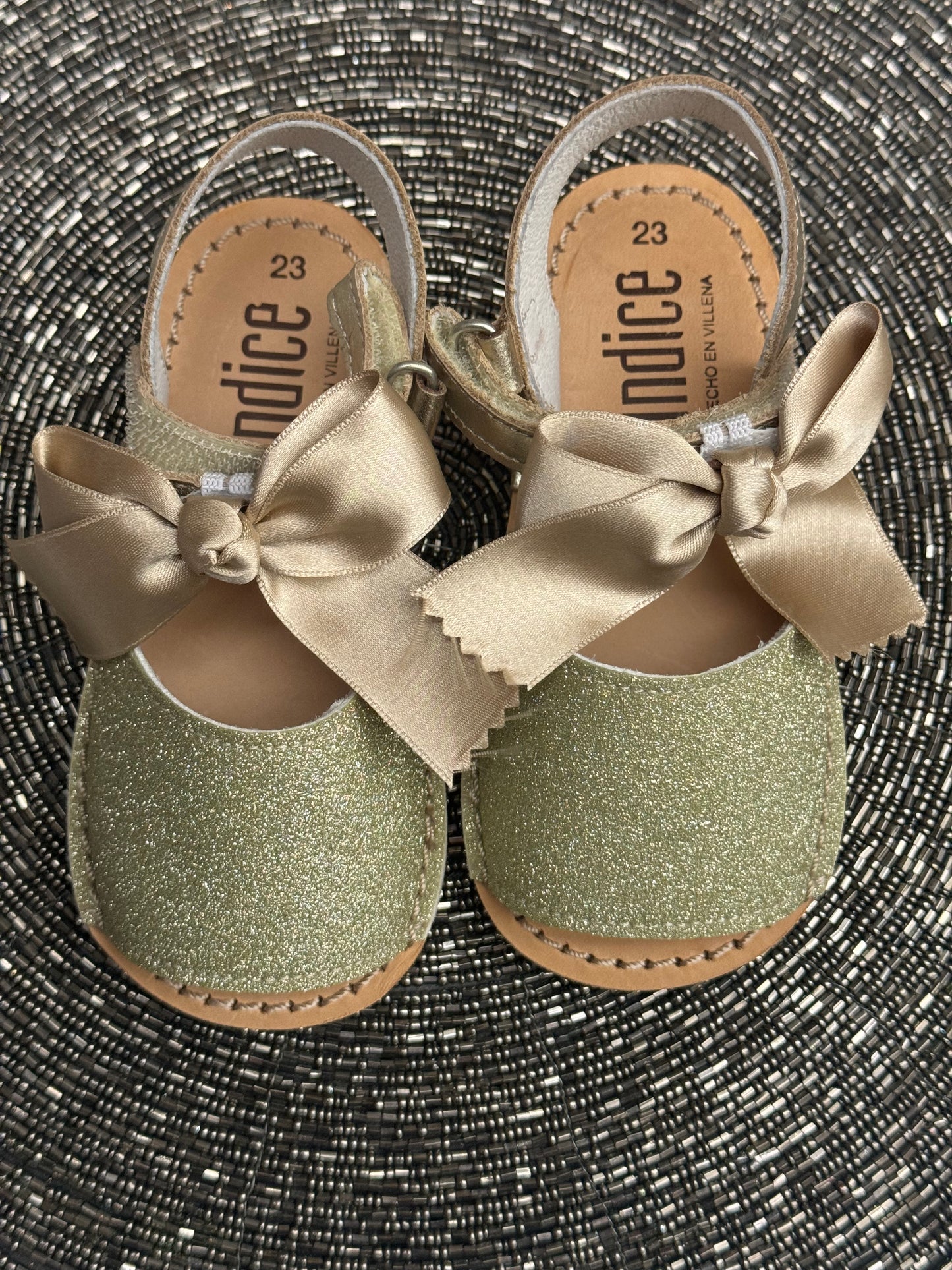 Minorchina glitter