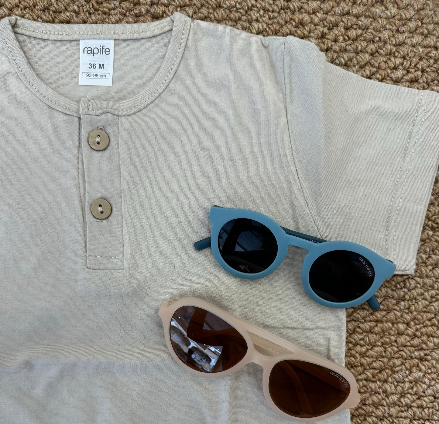 T-shirt boy