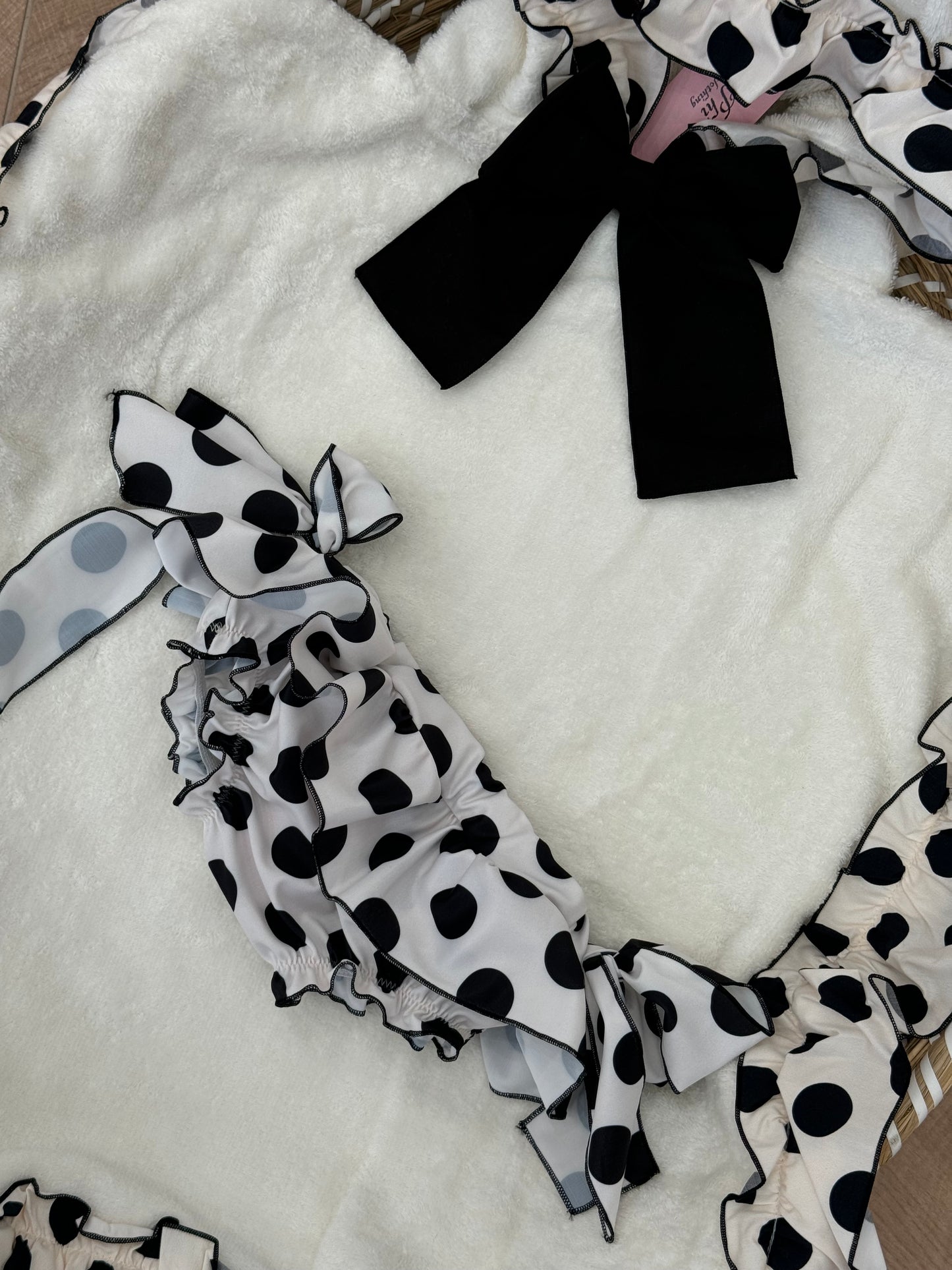 Costume slip pois