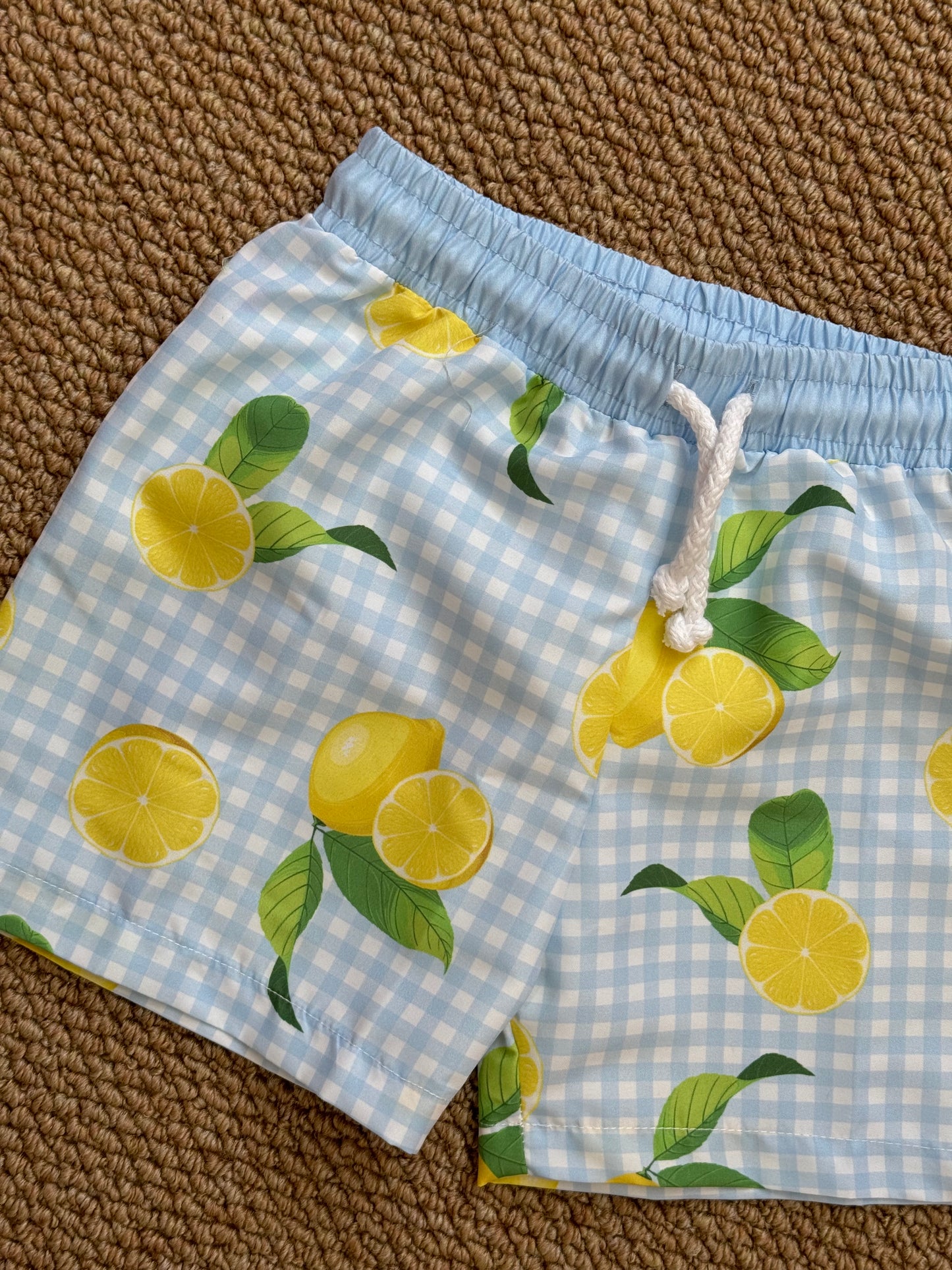 Costume Lemons