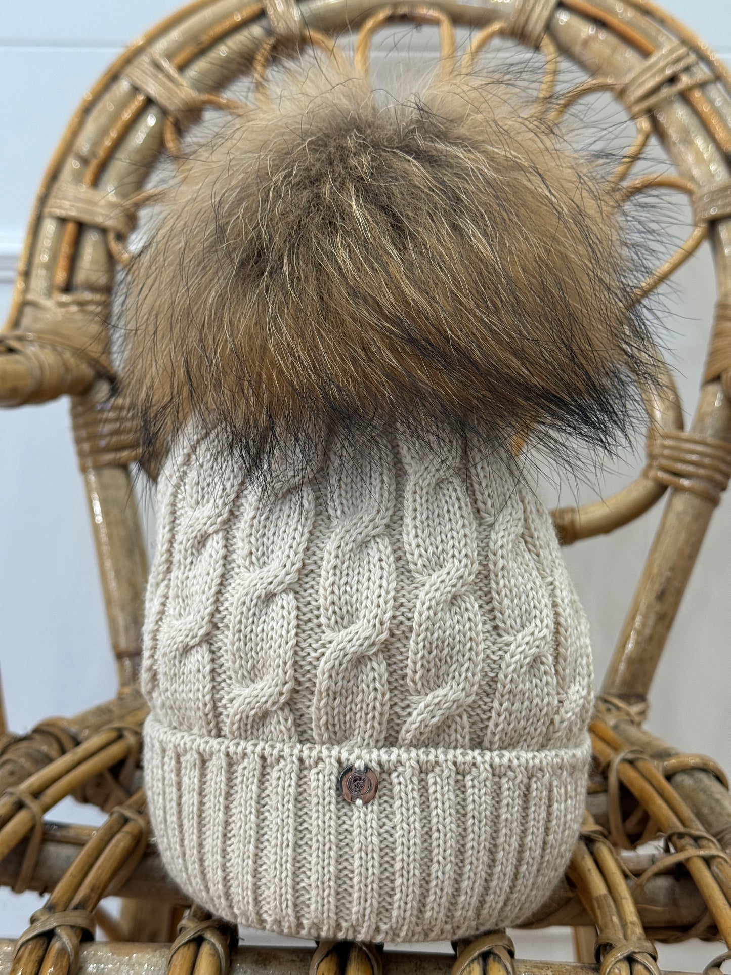 Cappello lana beige treccia