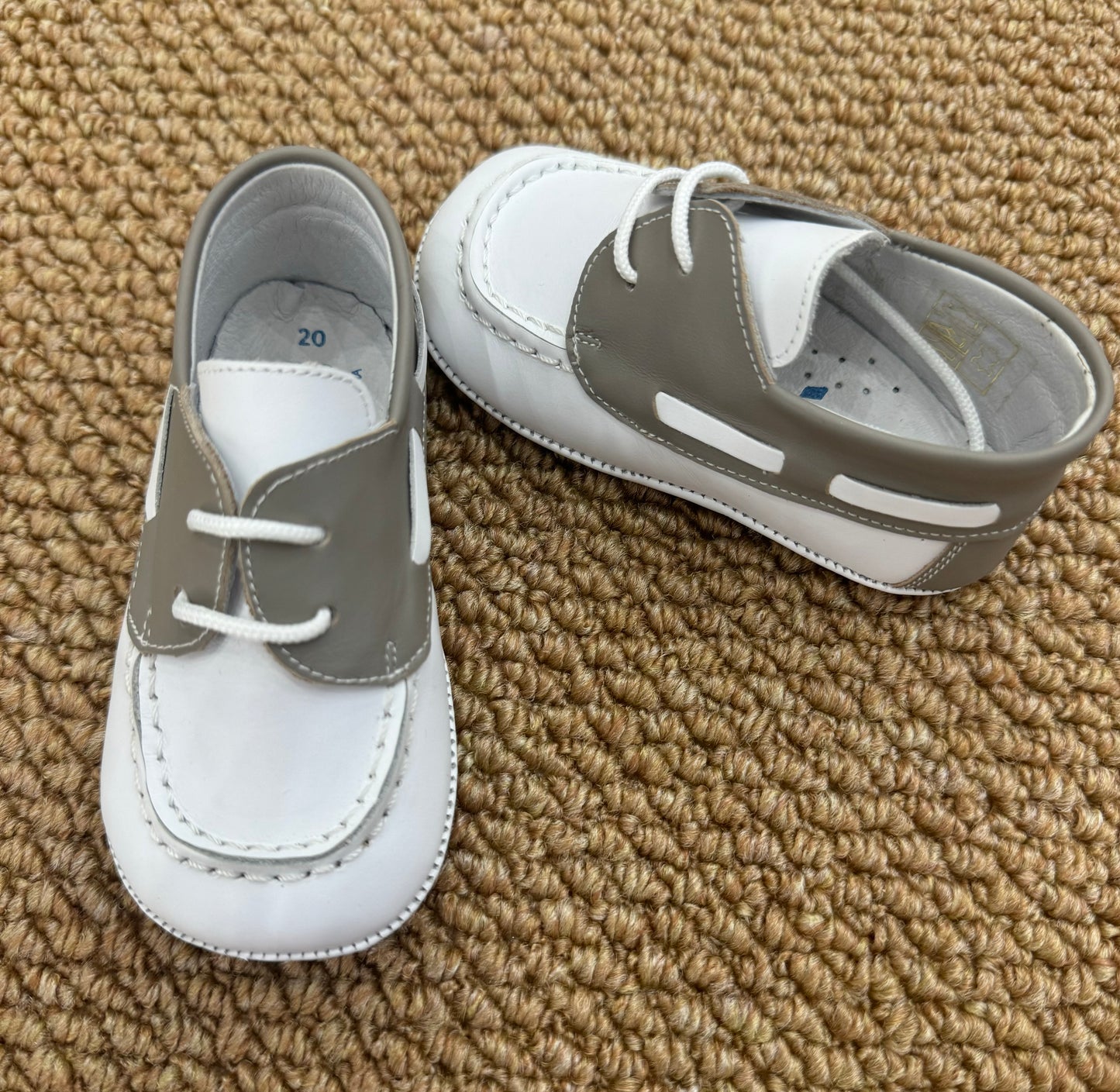 Mocassino con laccio