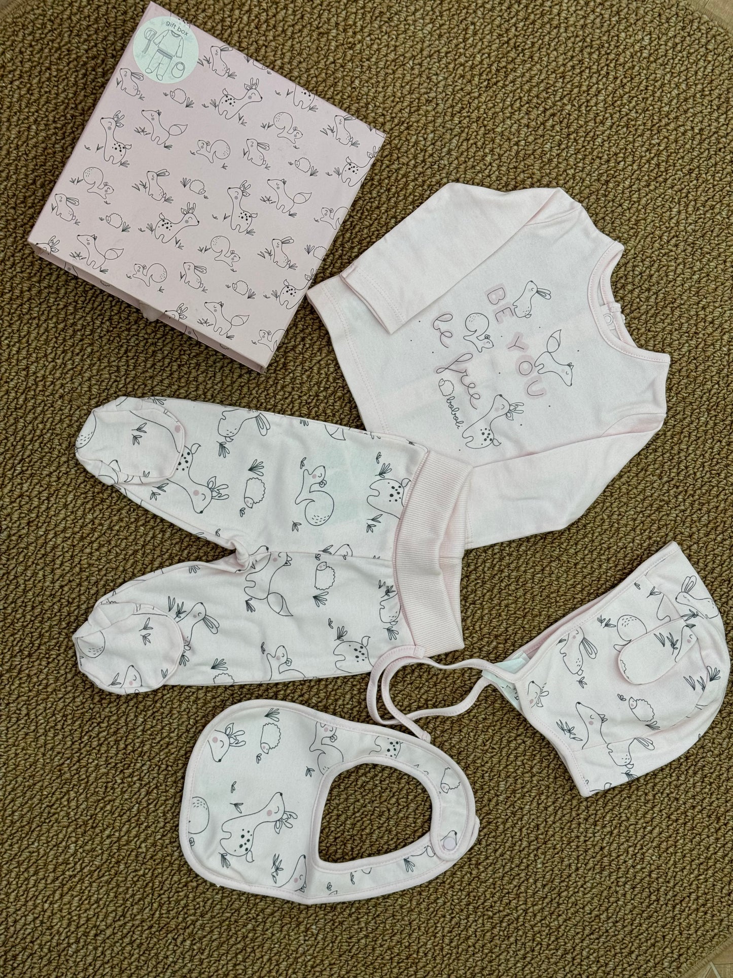 Box new Born girl