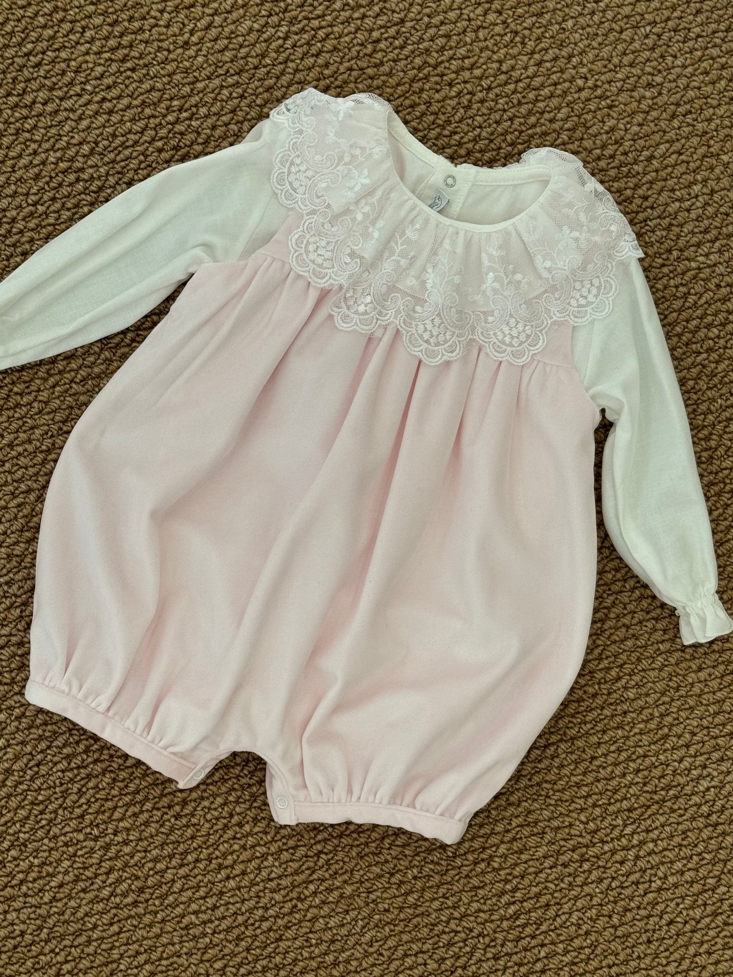 Pagliaccetto con camicia