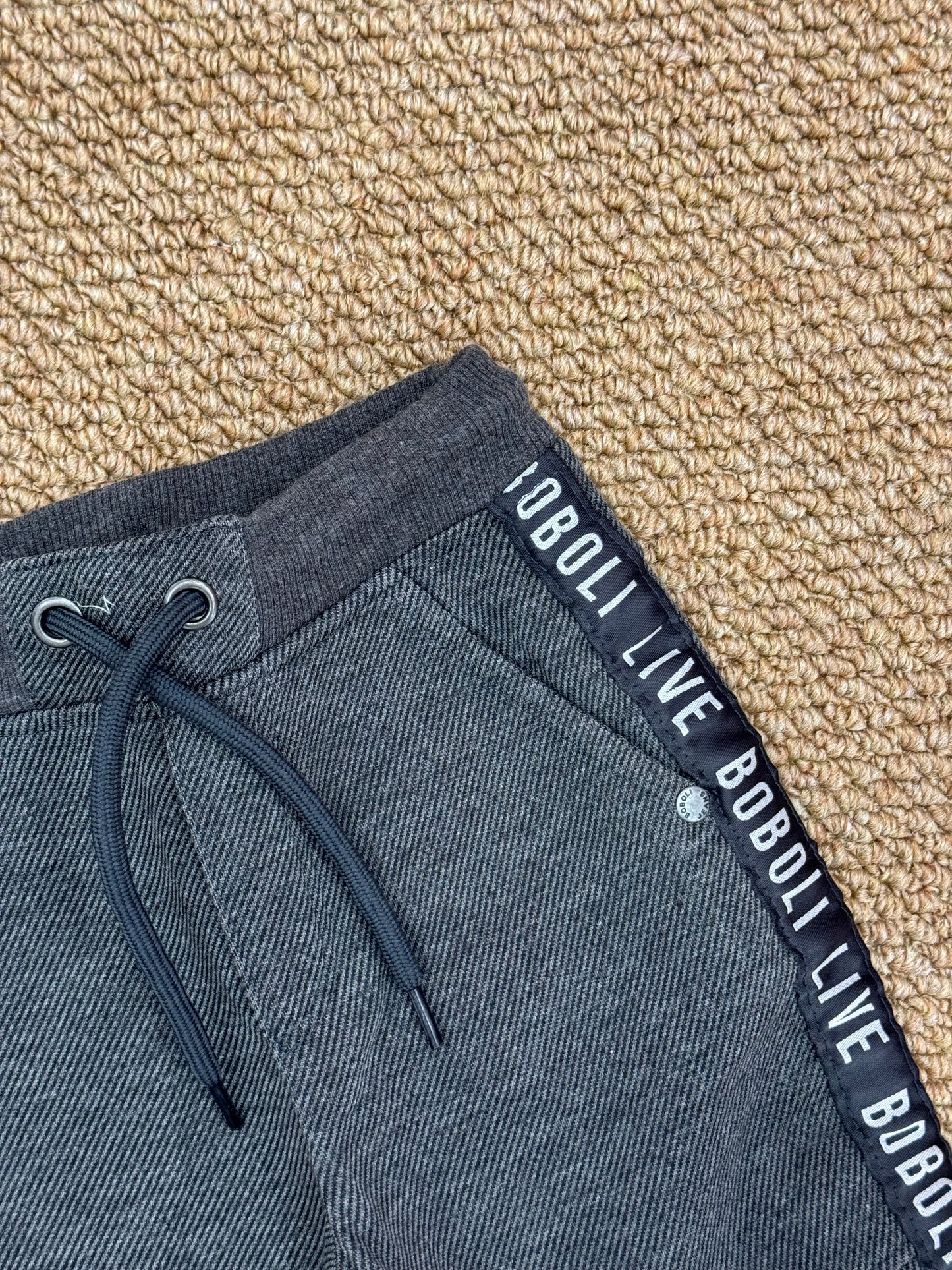 Pantaloni sport