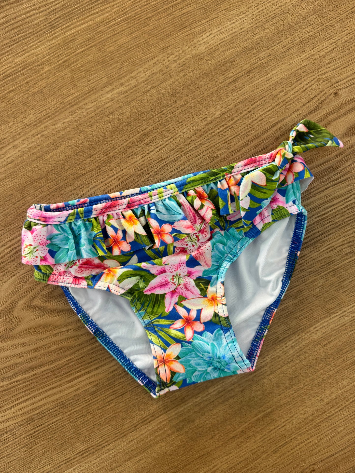 Completo mare tropical