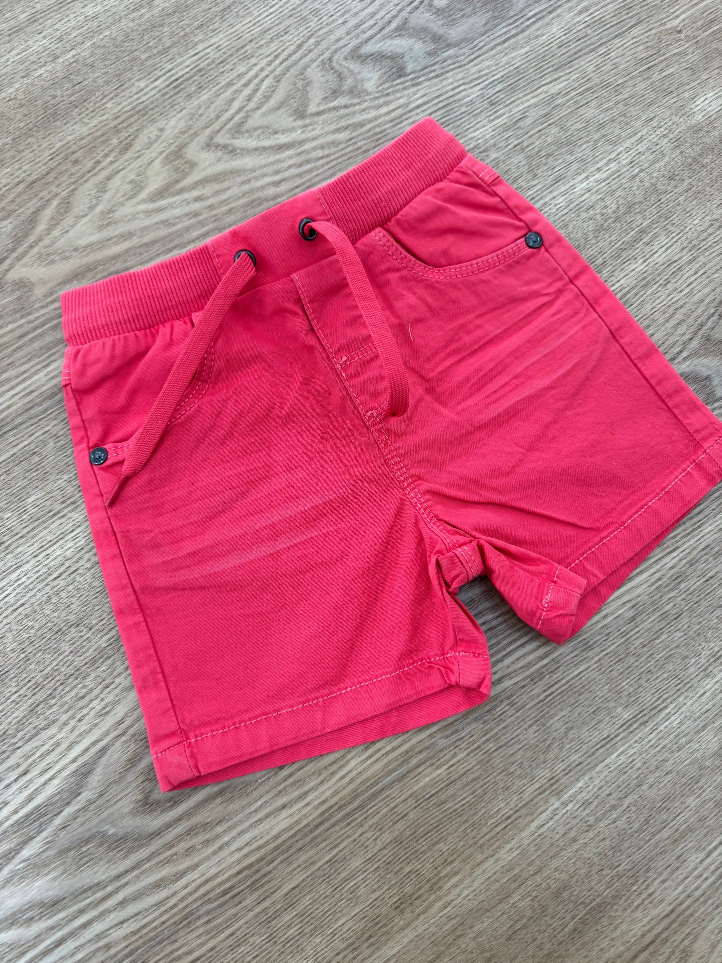 Pantaloncini corallo