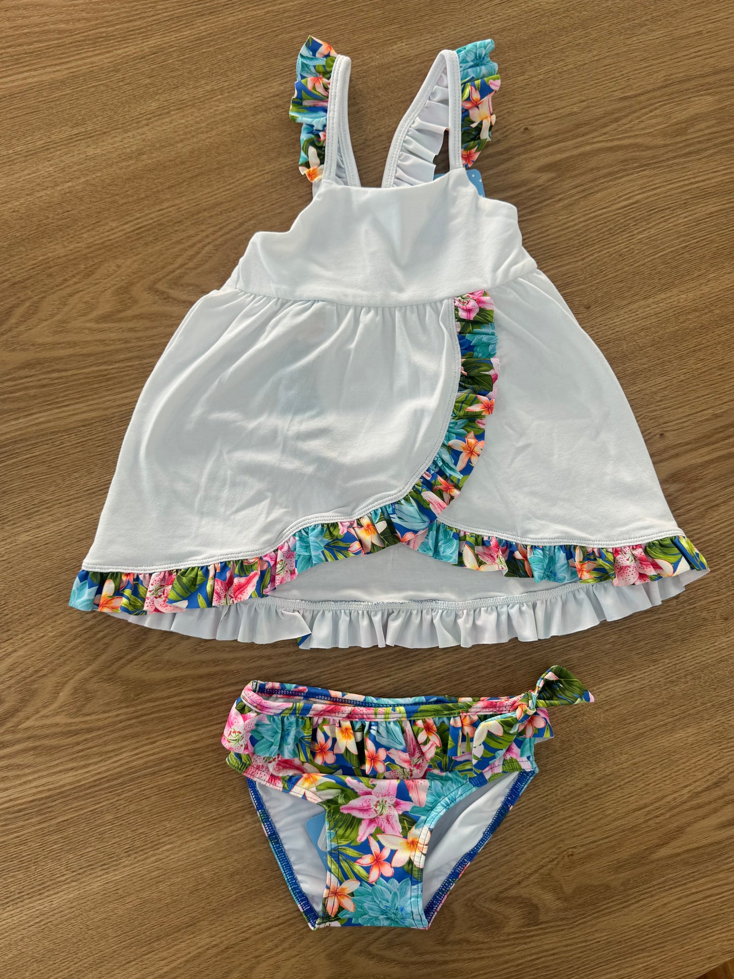 Completo mare tropical