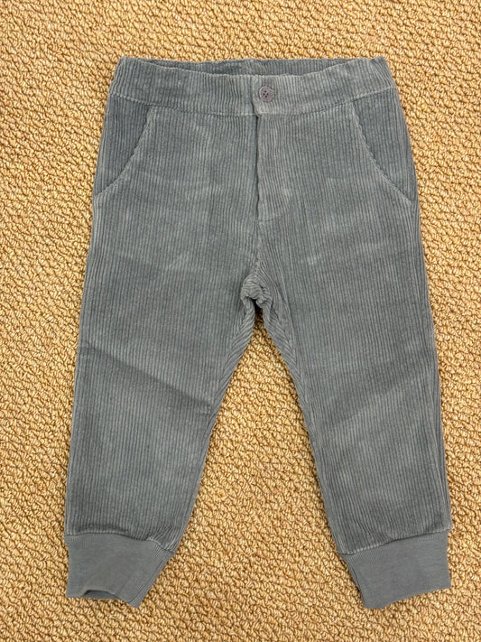 Pantaloni a coste