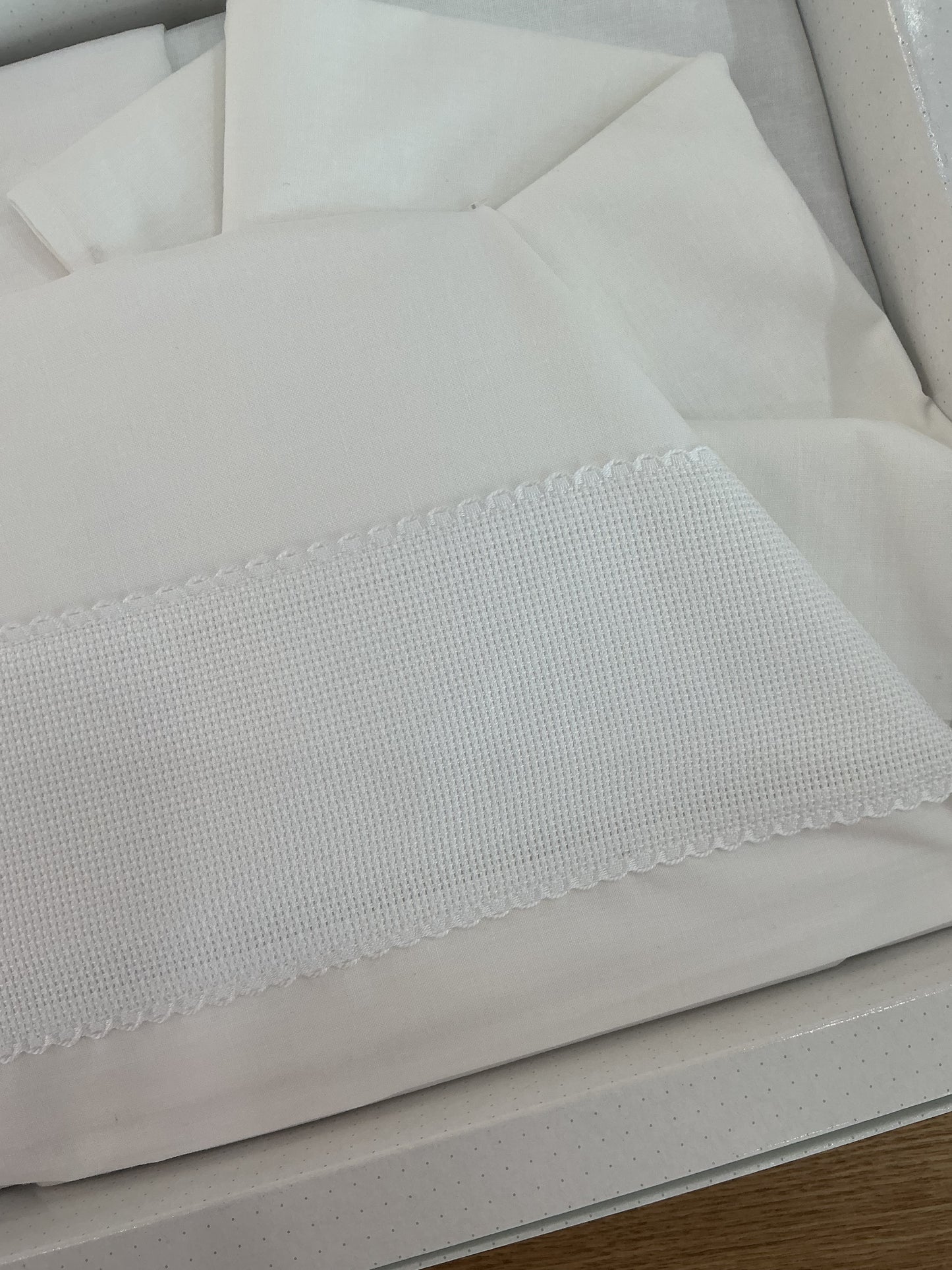 Set lenzuola bianco tela Aida