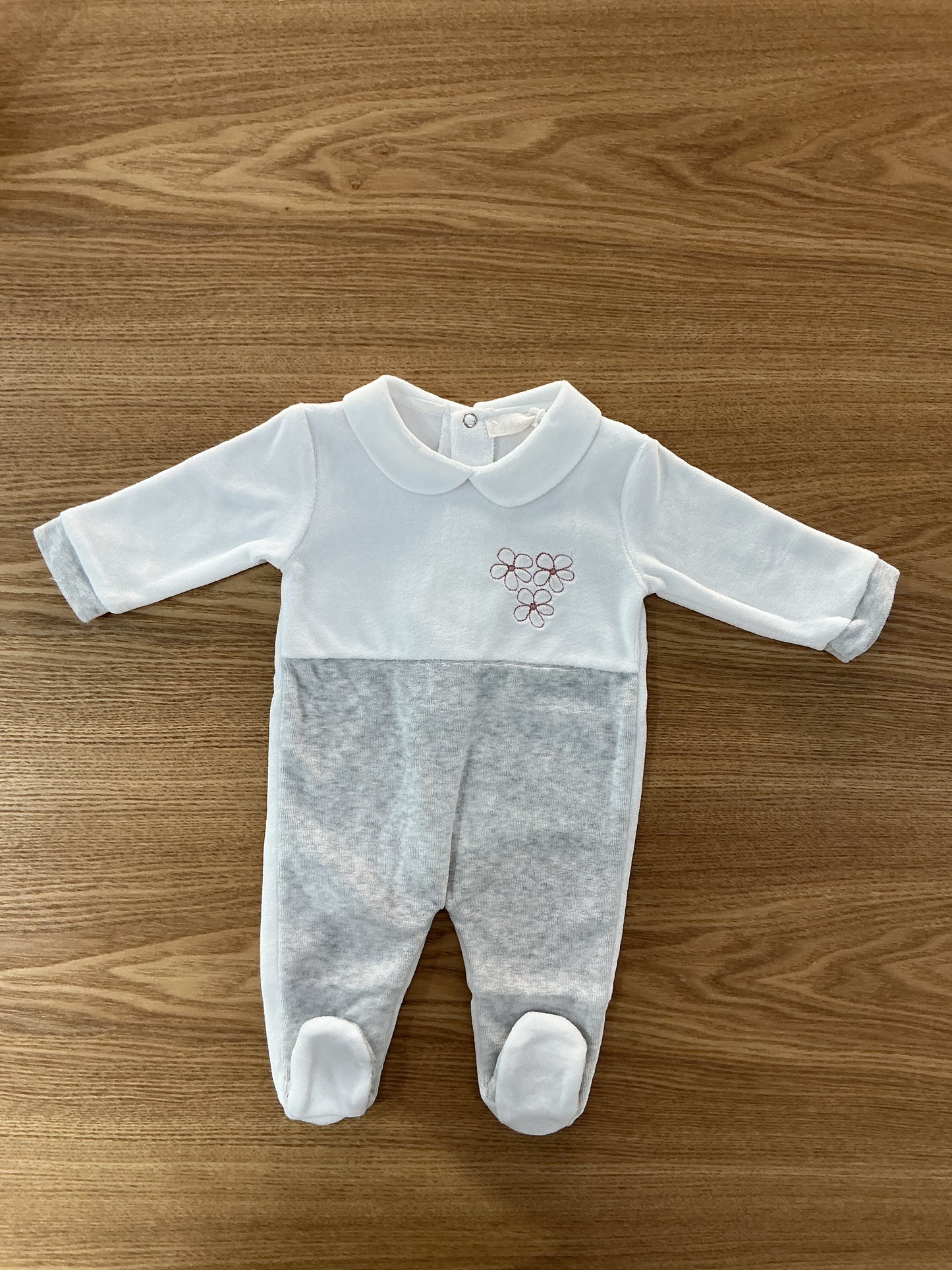 Tutina flowers 47268