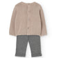 Completo neonato beige a maglia con animali